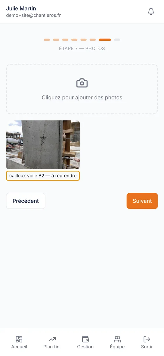 3. Photo + légende